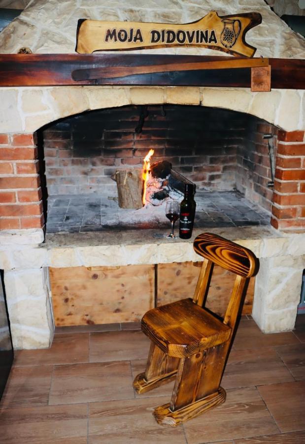 Iva Apartman Sa Bazenom Donji Zemunik Dış mekan fotoğraf